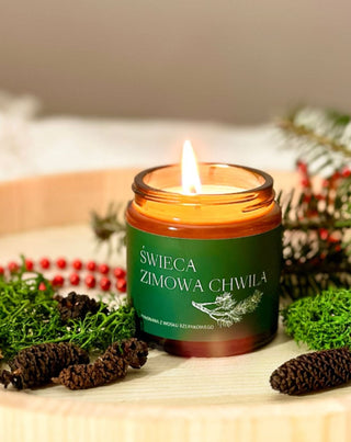 Vegán fehérrépa gyertya Téli pillanat fenyő, cédrus és borostyán illatával 120 ml MgLife - 3