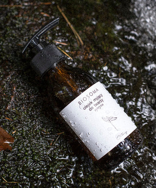 Arctisztító olaj citrom- és mandulaolajjal, hatékonyan eltávolítva a Biosoma sminket - 2