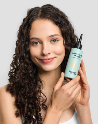 Enzimatikus fejbőrradír AHA-savval a tisztítás és a mikrokeringés serkentése érdekében a Twistytől - 3