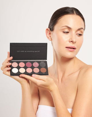 10 tartós szemhéjfestékből álló paletta klasszikus árnyalatokban - Basic Eyeshadow Palette Nutridome