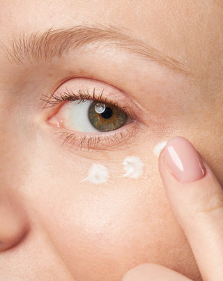 Világosító szemkörnyékápoló krém C-vitaminnal Mel Skin