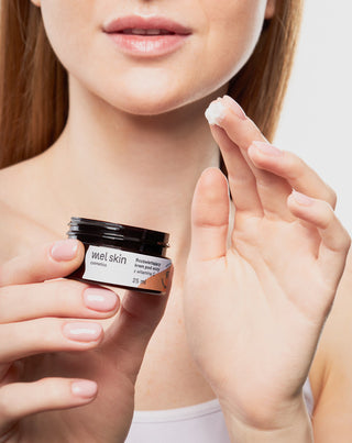 Világosító szemkörnyékápoló krém C-vitaminnal Mel Skin
