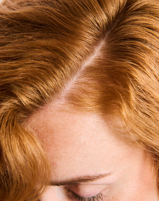 Enzimatikus fejbőrradír AHA-savval a tisztítás és a mikrokeringés serkentése érdekében a Twistytől - 6