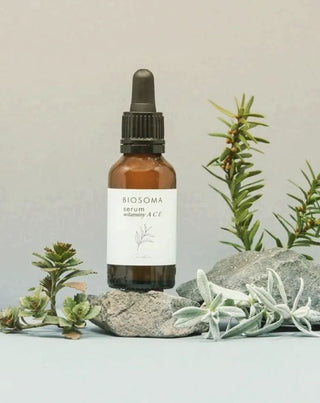 ACE vitamin arcszérum, mely kiegyenlíti a tápláló és kisimító Biosoma színt - 2