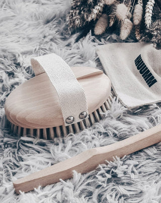 Testmasszázs kefe bükkfa atawa rosttal és levehető bottal No. 2 Hhuumm - 2