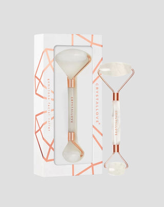 Arcmasszírozó a kristályok, kristályok, kristályok hegyi királyának kristályából - 1