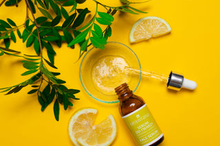 Arcszérum A-vitaminnal és Orientana fehér eperfával - 2